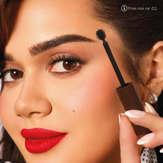 EYEBROWS M�SCARA DE SOBRANCELHAS CLARA